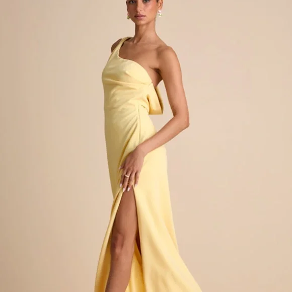 Lulus | Dresses | Lulus Maevyn Light Yellow Cowl Back Column Maxi Dress  Size M | Poshmark